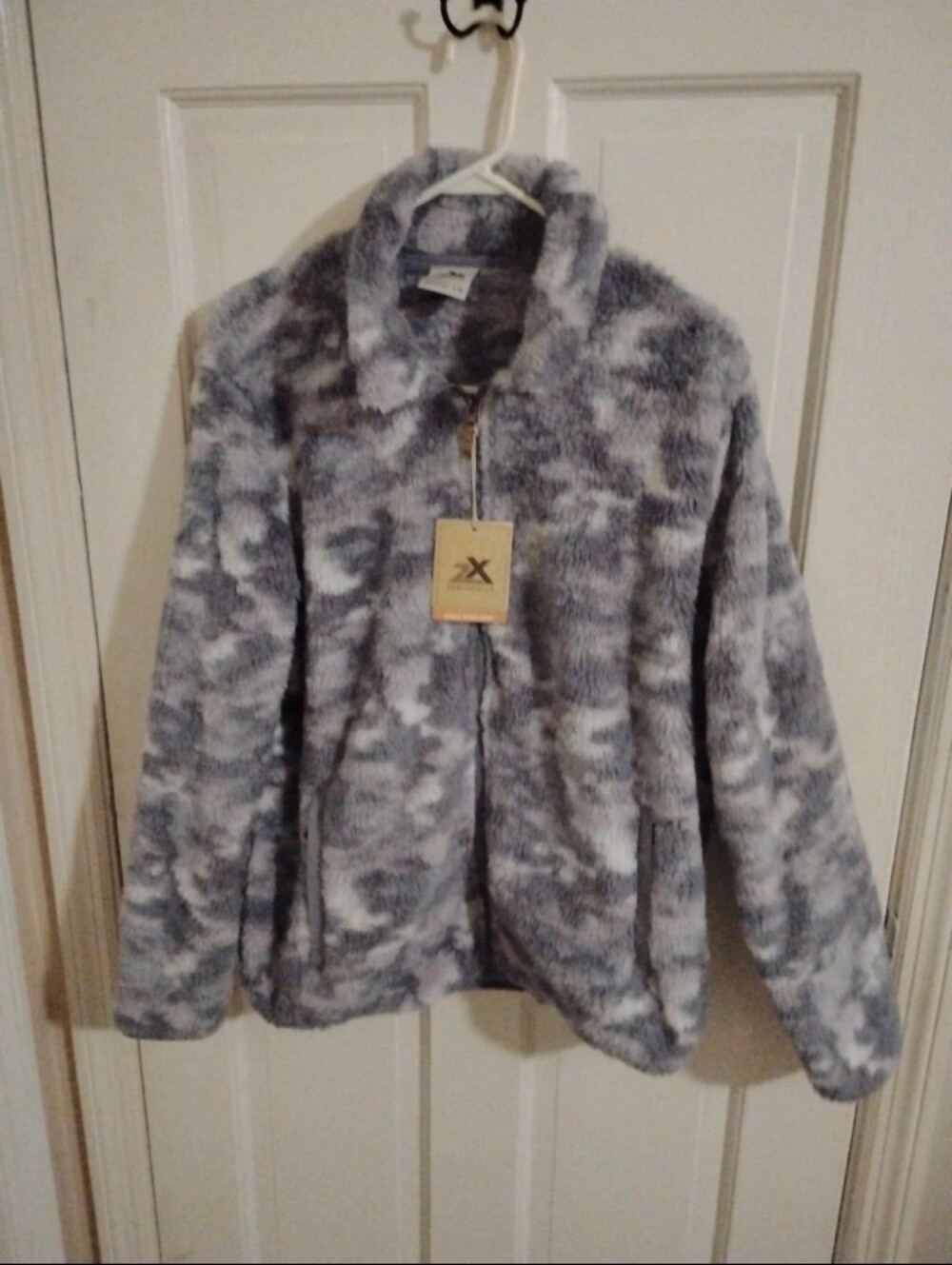 ZeroXposur Plush Zip Jacket in Gray Camo